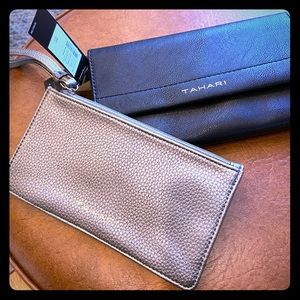 Tahari 2-in-1 wallet wristlet combo-NWT